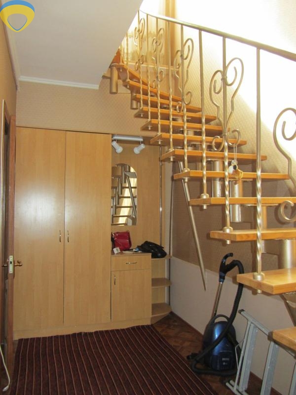 продажа двухкомнатной квартиры номер A-174752 в Приморском районе, фото номер 7